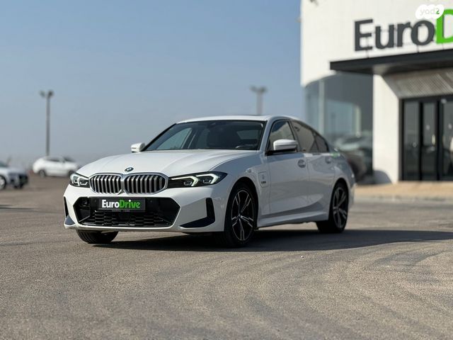 מודעת רכב ב מ וו סדרה 3