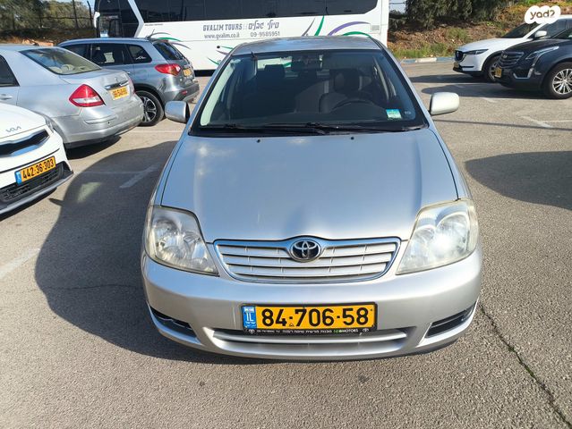 טויוטה קורולה