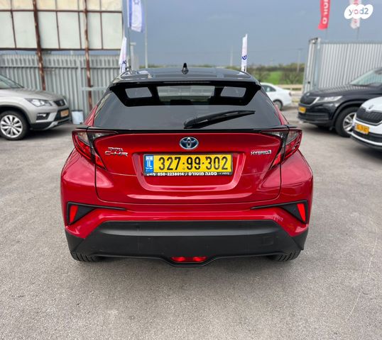טויוטה C-HR