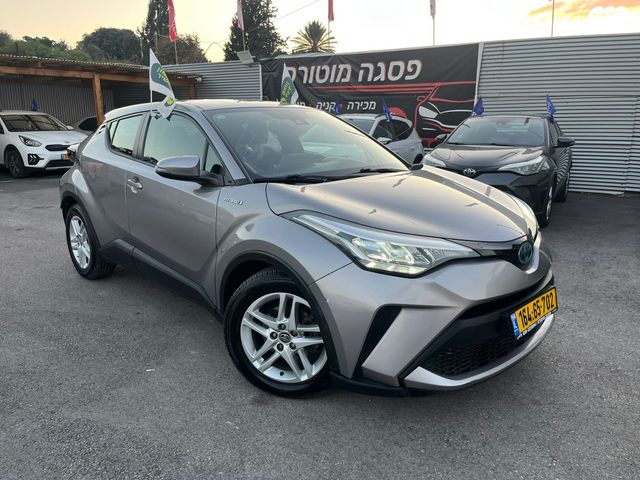 טויוטה C-HR