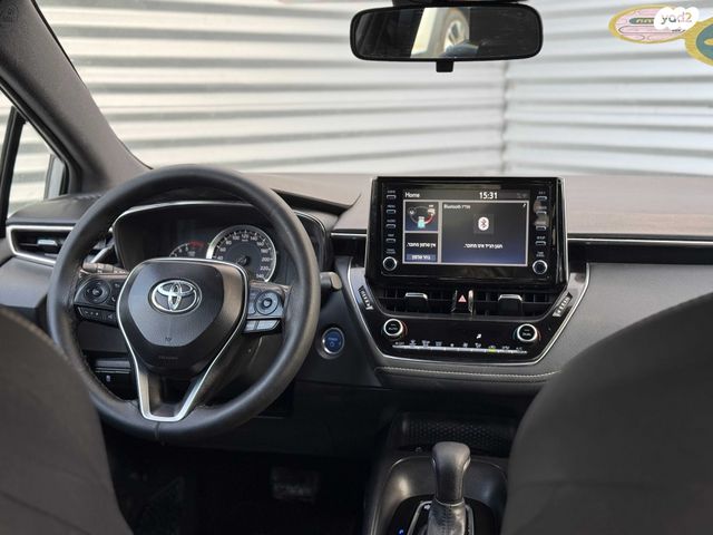 טויוטה קורולה