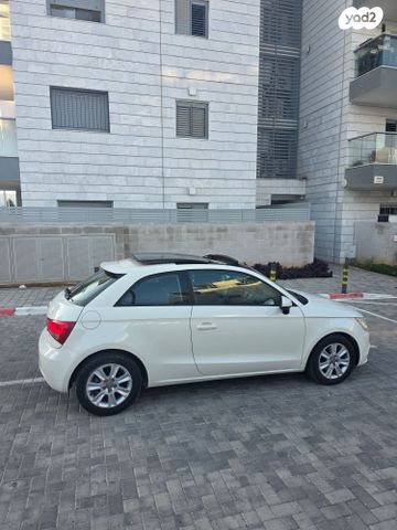 מודעת רכב אאודי A1