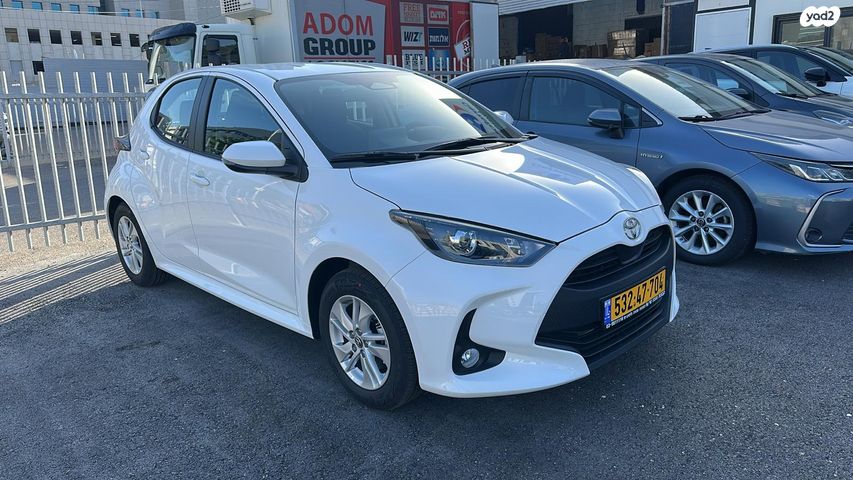 מודעת רכב טויוטה יאריס