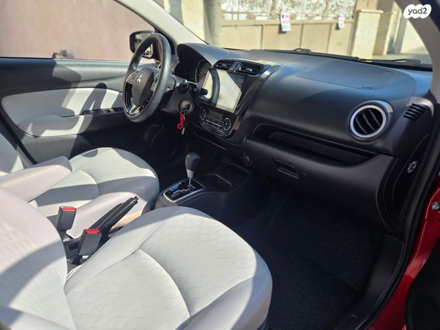 מיצובישי ספייס סטאר