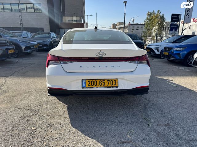 יונדאי אלנטרה