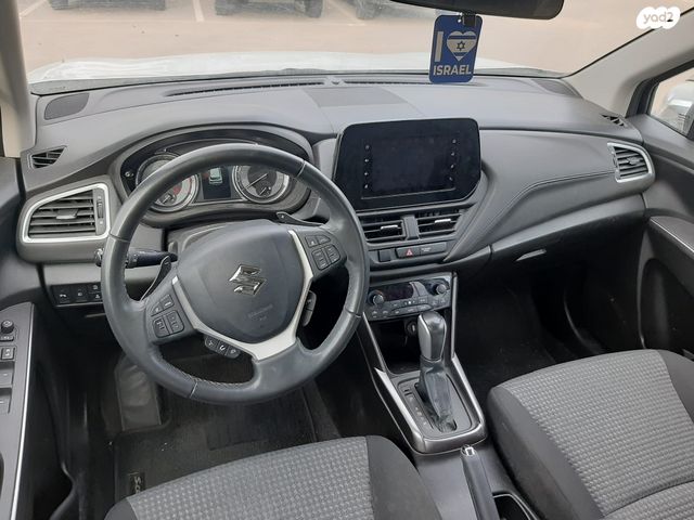 סוזוקי S-Cross