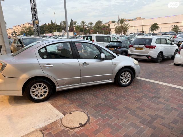 סוזוקי SX4