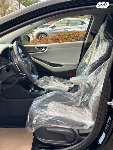 יונדאי איוניק