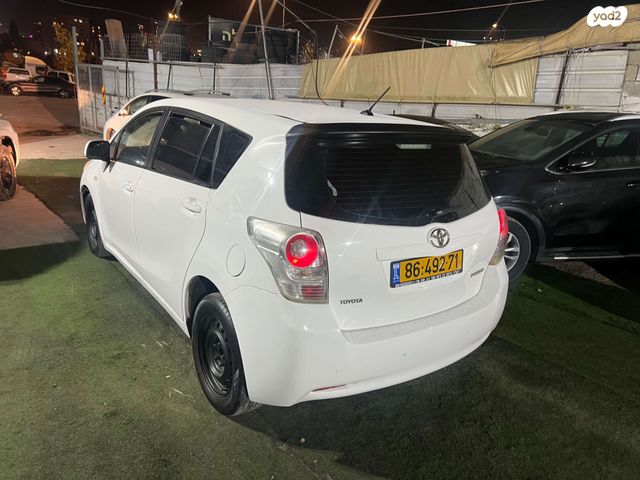 טויוטה ורסו