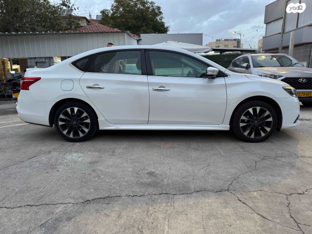 ניסאן סנטרה