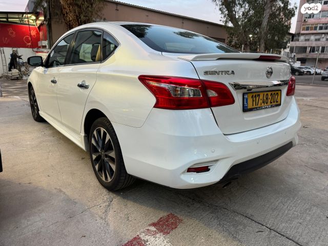 ניסאן סנטרה