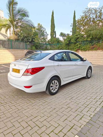 יונדאי אקסנט i25