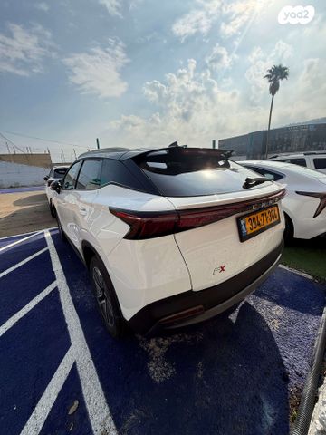 מודעת רכב צ׳רי FX