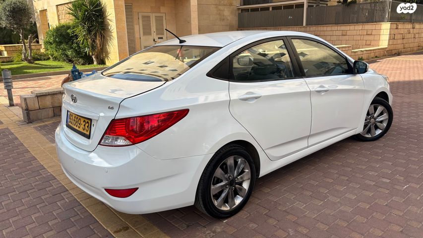 יונדאי אקסנט i25