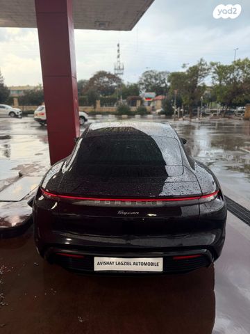 פורשה טייקן