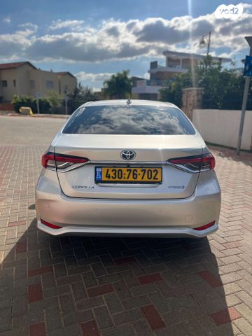 טויוטה קורולה