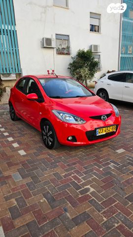 מודעת רכב מאזדה 2