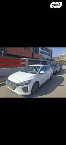 יונדאי איוניק