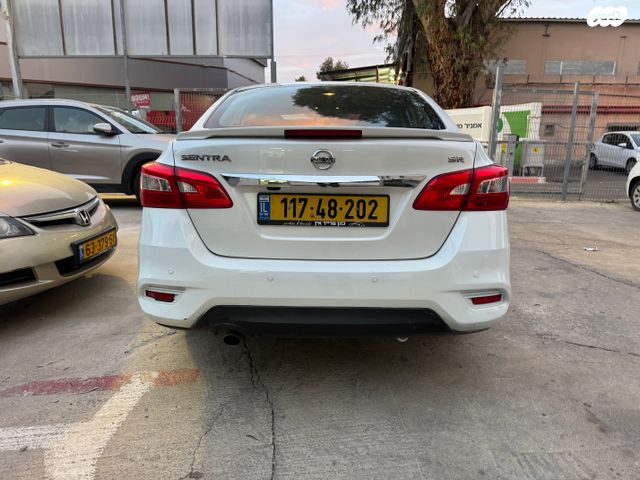 ניסאן סנטרה