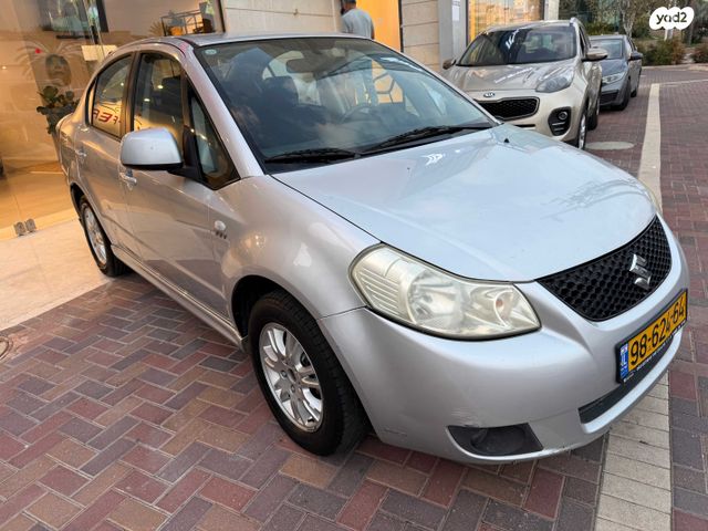 סוזוקי SX4