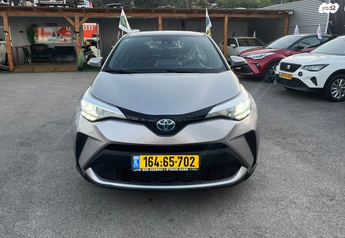 טויוטה C-HR