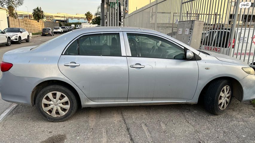 מודעת רכב טויוטה קורולה