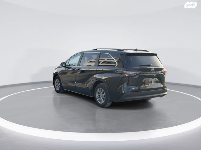 טויוטה סיינה