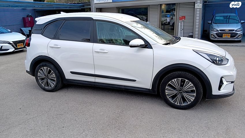 קיה נירו פלוס