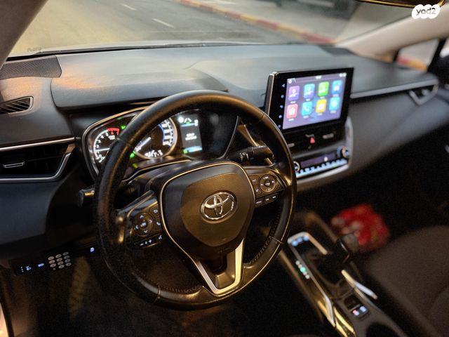 טויוטה קורולה