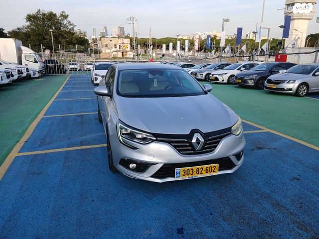 מודעת רכב רנו מגאן