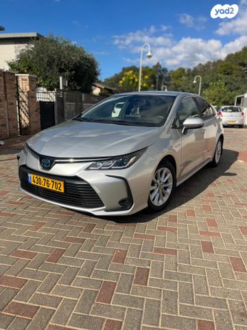 מודעת רכב טויוטה קורולה