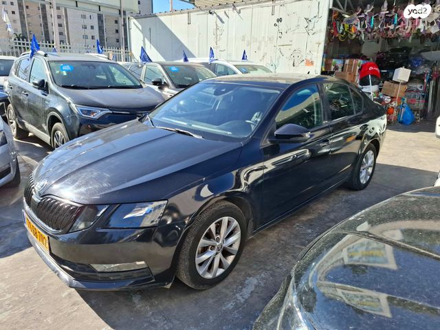 סקודה אוקטביה