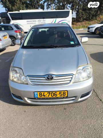 מודעת רכב טויוטה קורולה