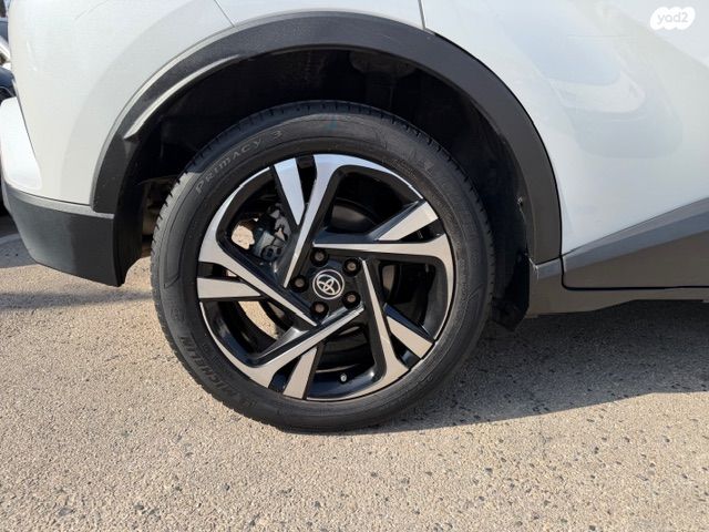 טויוטה C-HR
