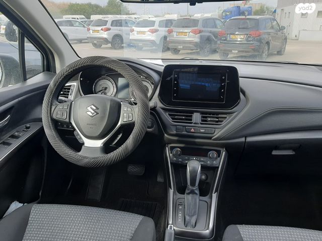 סוזוקי S-Cross