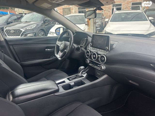 ניסאן סנטרה