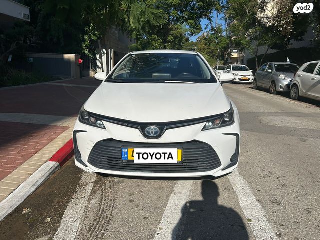 טויוטה קורולה