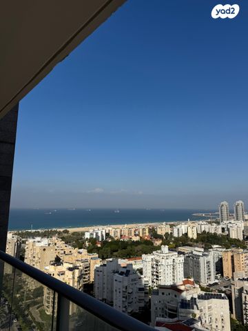 שדרות ירושלים 16