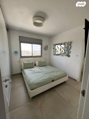 גג/ פנטהאוז, אפרים שריר 31, גבעת אוסישקין, נהריה