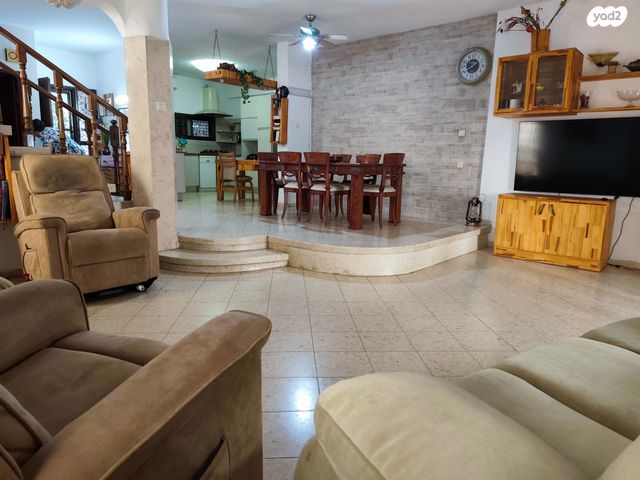 בית פרטי/ קוטג', ירושלים 45, דרום עפולה, עפולה