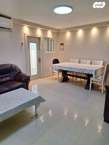 בית פרטי/ קוטג', מרטין בובר 8, רובע א', אשדוד