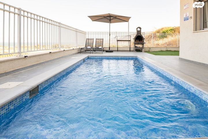 דירת גן, השקד 1, מגדל