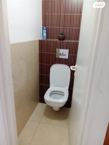 דירה, הפלמ"ח 1, מרכז העיר, סביניה, הוותיקה, קרית ביאליק