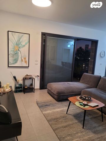 דירה, המתמיד 19, שכונת הראשונים, רמת גן