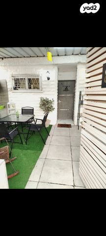 דו משפחתי, משעול חנוך 8, בני ישראל, קרית גת