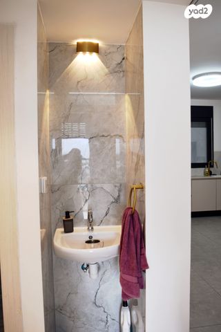 דירה, השקד 28, רכסים, רכסים