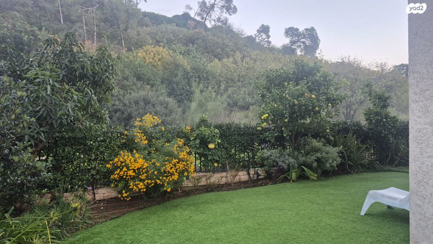 דירת גן, דרך קרית עמל 22, שכונת אלרואי, קרית טבעון