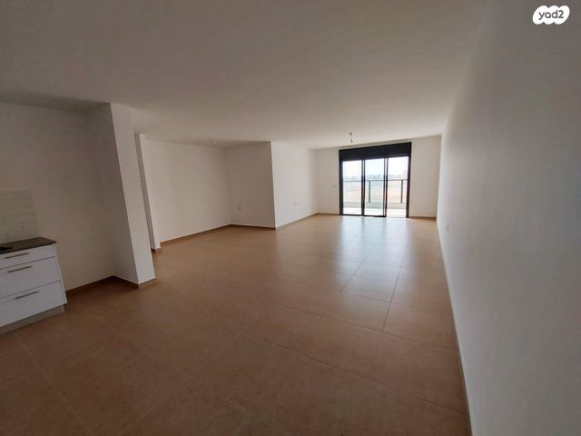 דירה, אחיה השילוני 10, פסגות אפק, ראש העין