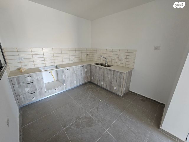 דירה, אדמונד סחייק 1, מלחה, מנחת, ירושלים