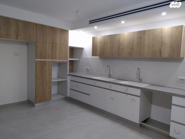 בית פרטי/ קוטג', גפן 65, החורש, חריש